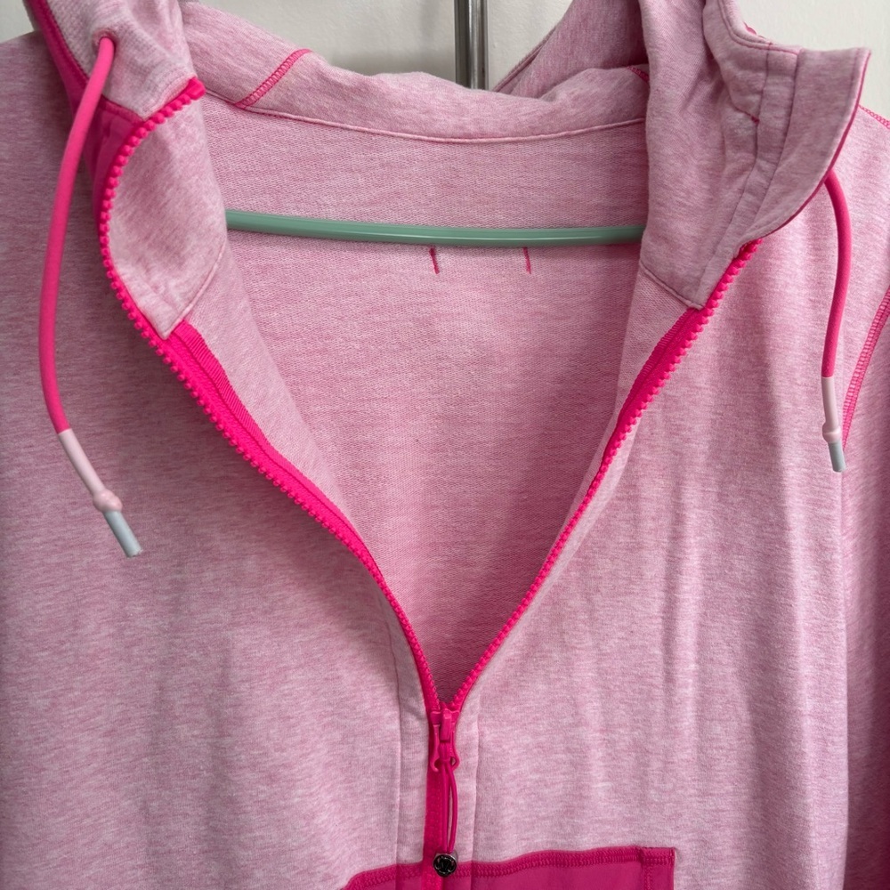 Lululemon Pink Two tone Jacket Fits Like Medium/Large Voyage Hair Tie - Picture 7 of 9